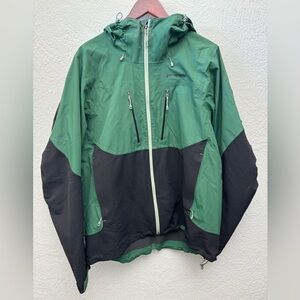Patagonia Men’s Mixed Guide Hoody Size Large Green Black Waterproof